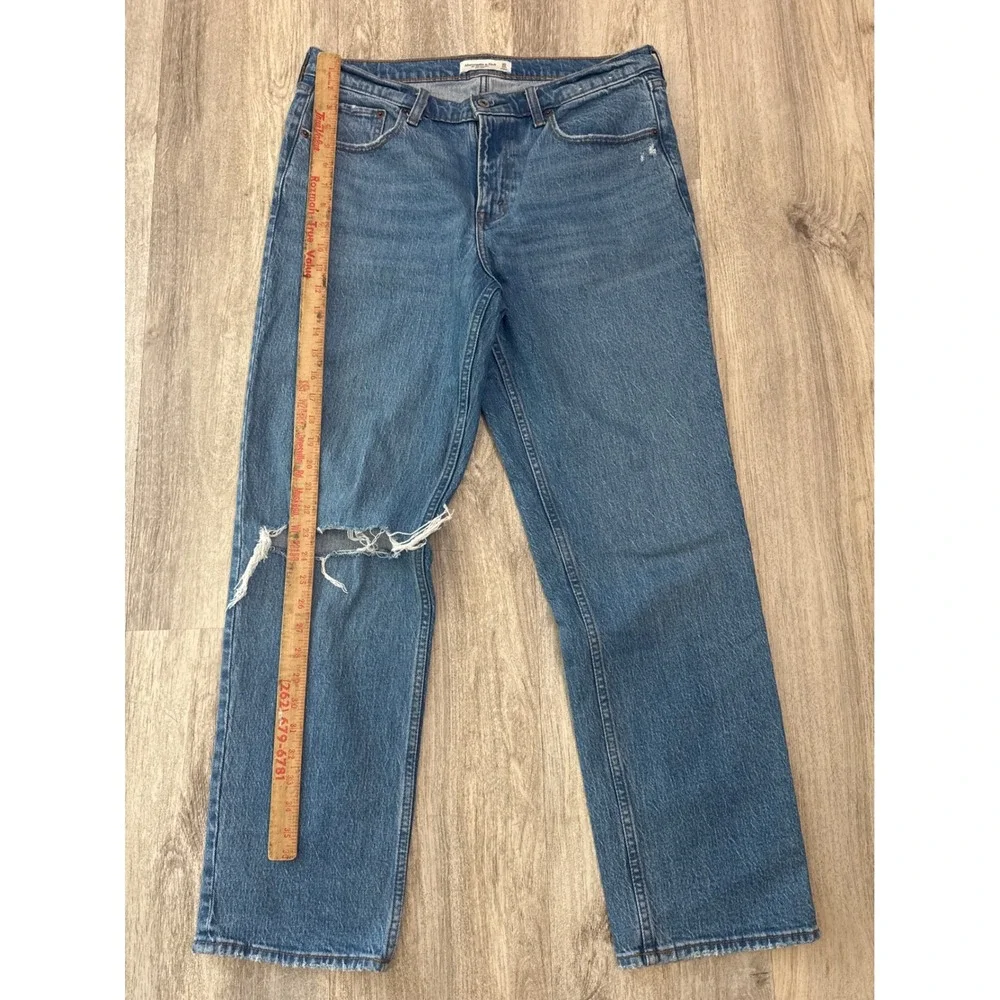 Abercrombie & Fitch The 90s Straight Mid Rise Distressed Jeans Blue 30 10R
